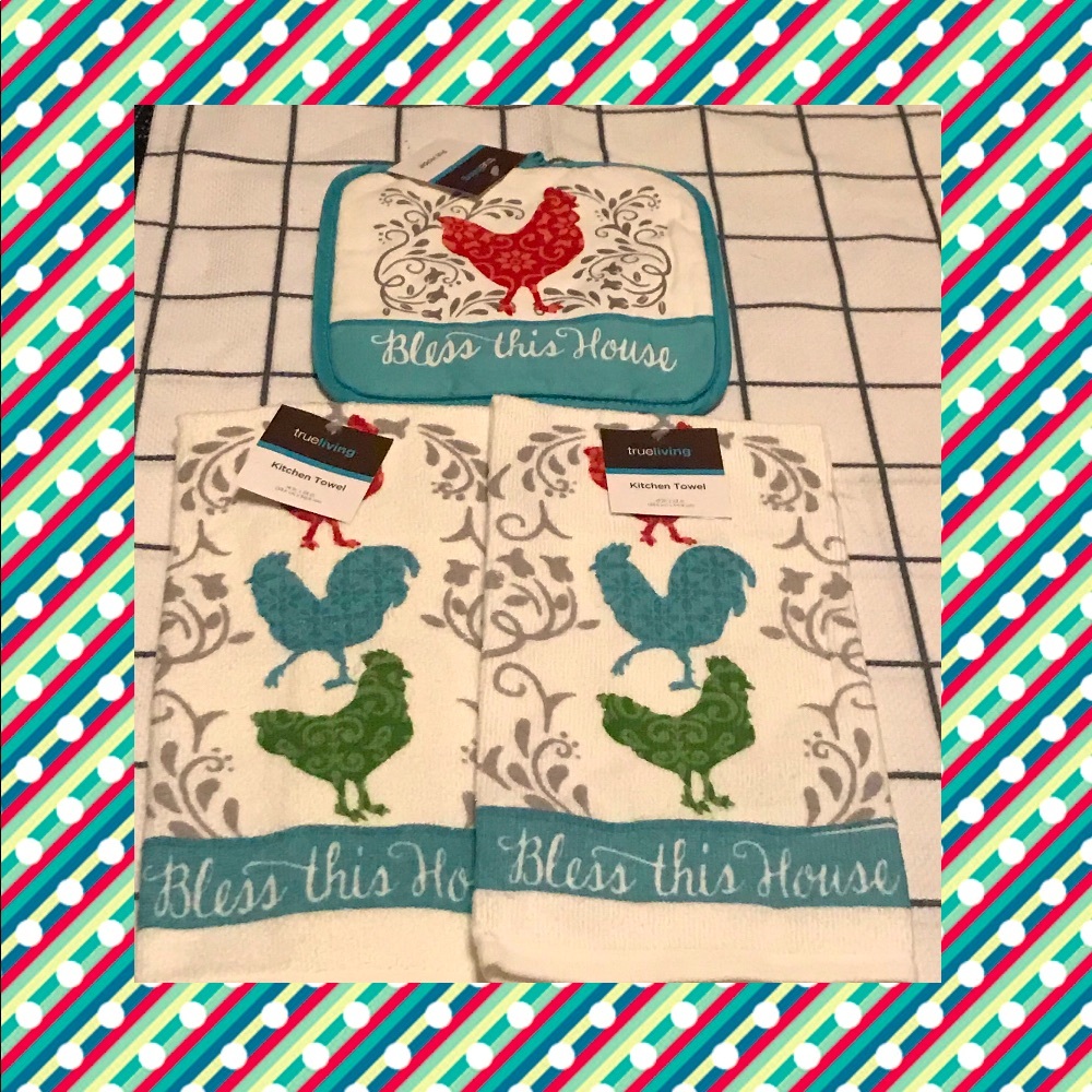 New Trueliving Farmhouse “Bless This House” Kitchen Towel Set 3Pc
(Bin13)
